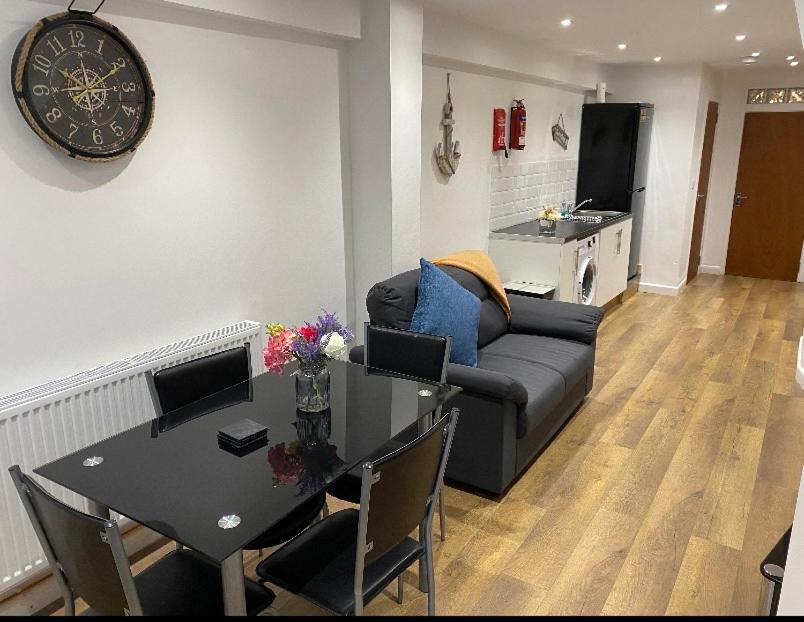 Teign Treasure Trove 1Bed Groundfloor 2Mins 2Beach Apartman Teignmouth Kültér fotó